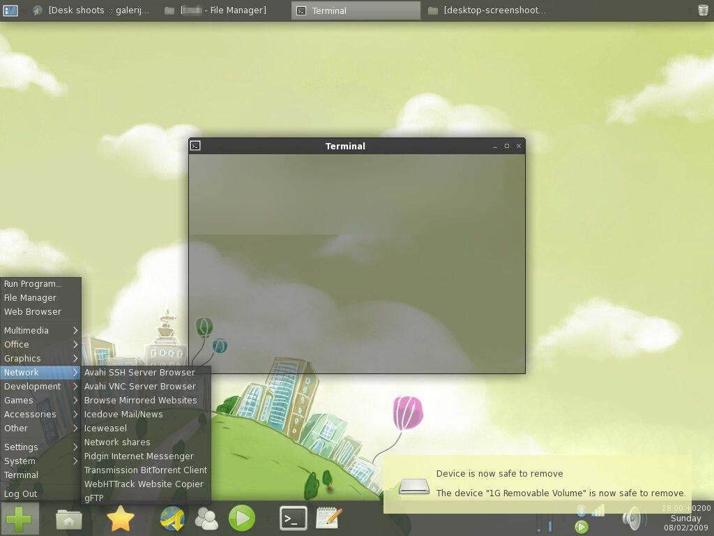 IMG: sshot-20090802-xfce-zenwalk.jpeg